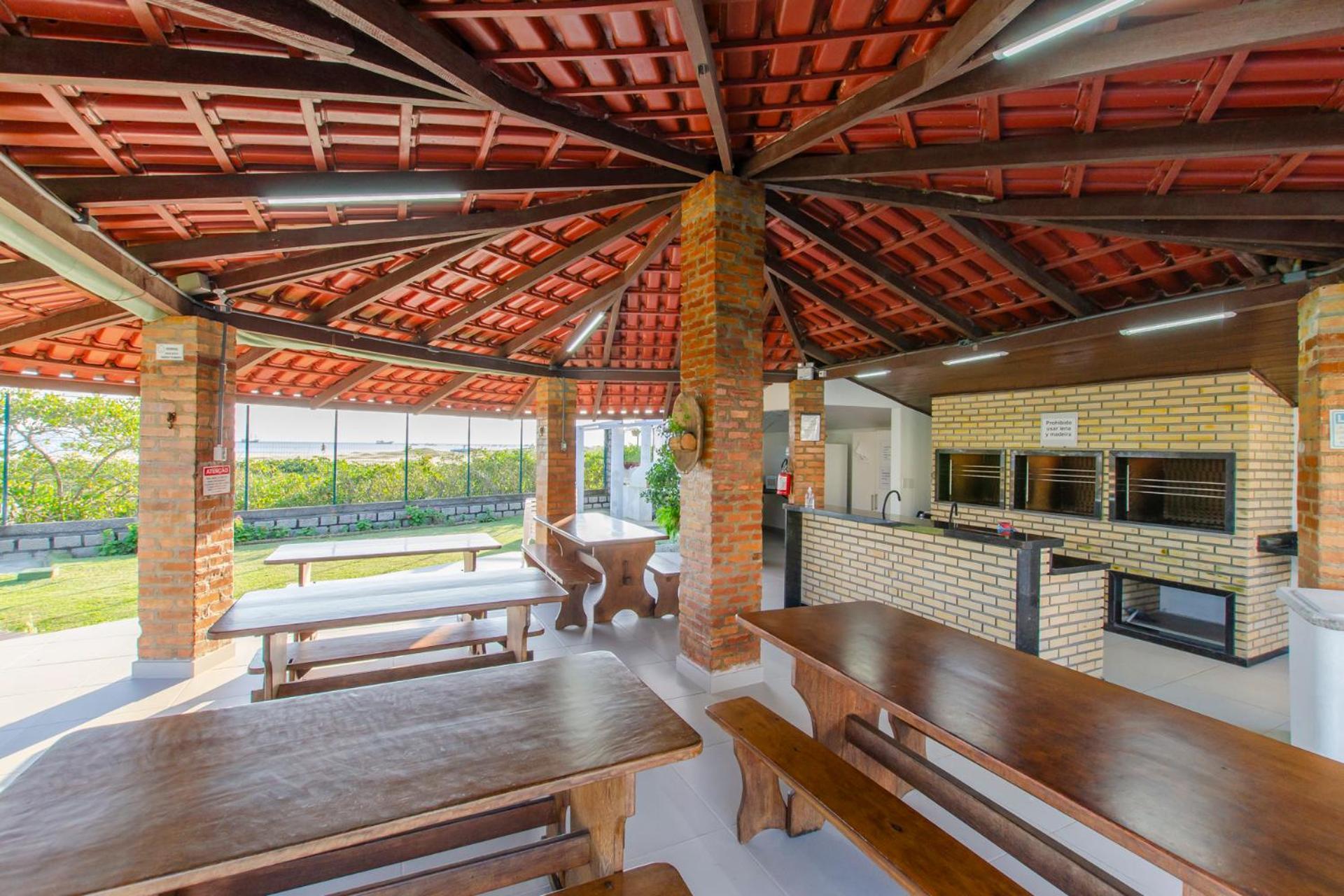 Apto Pe Na Areia Em Condominio Com Piscina N1298 Florianópolis Buitenkant foto